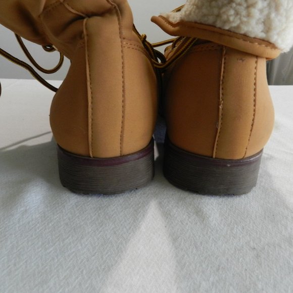 Rock and Candy foldover lace up boots - Picture 6 of 8